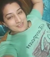 Indian Laska Pleasures Jej Pragnienia seksualne
