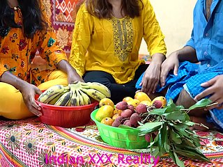 India sepanjang waktu bercinta dengan dua saudara perempuan saya dengan suara Hindi yang jelas