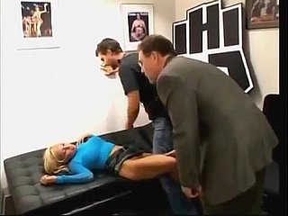 NS. Mary Carey Wasted on the Howard Stern Show HD porno video's -