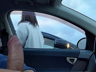 handjob ในรถ