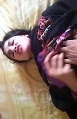 सलमा बकवास चचेरे भाई भाई