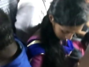 grope ônibus indiano