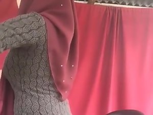 Hijabitch مالے کیریبین حصہ 2