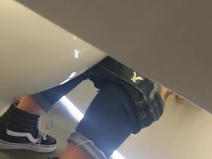 Peeing Koleji Kız Tuvalet Röntgenci 3 - HD