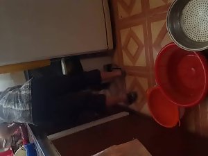 Iranian mom on listen in com by daughter