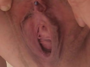 Трейси Pissing зияющие