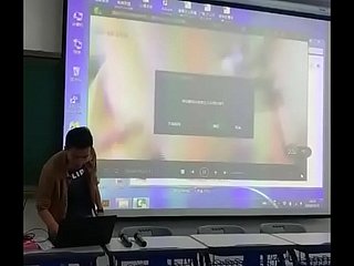 Missionary salah menempatkan paint seks di kelas