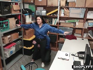 ShopLyfter - LP сотрудник унижает Competent подросток Thief
