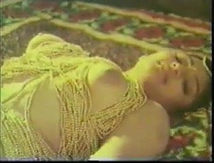 Tit India Sedot Paint Klip