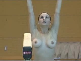 スポーツ