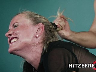 Hitzefrei Blonde Jerman Milf Fucks A Yo